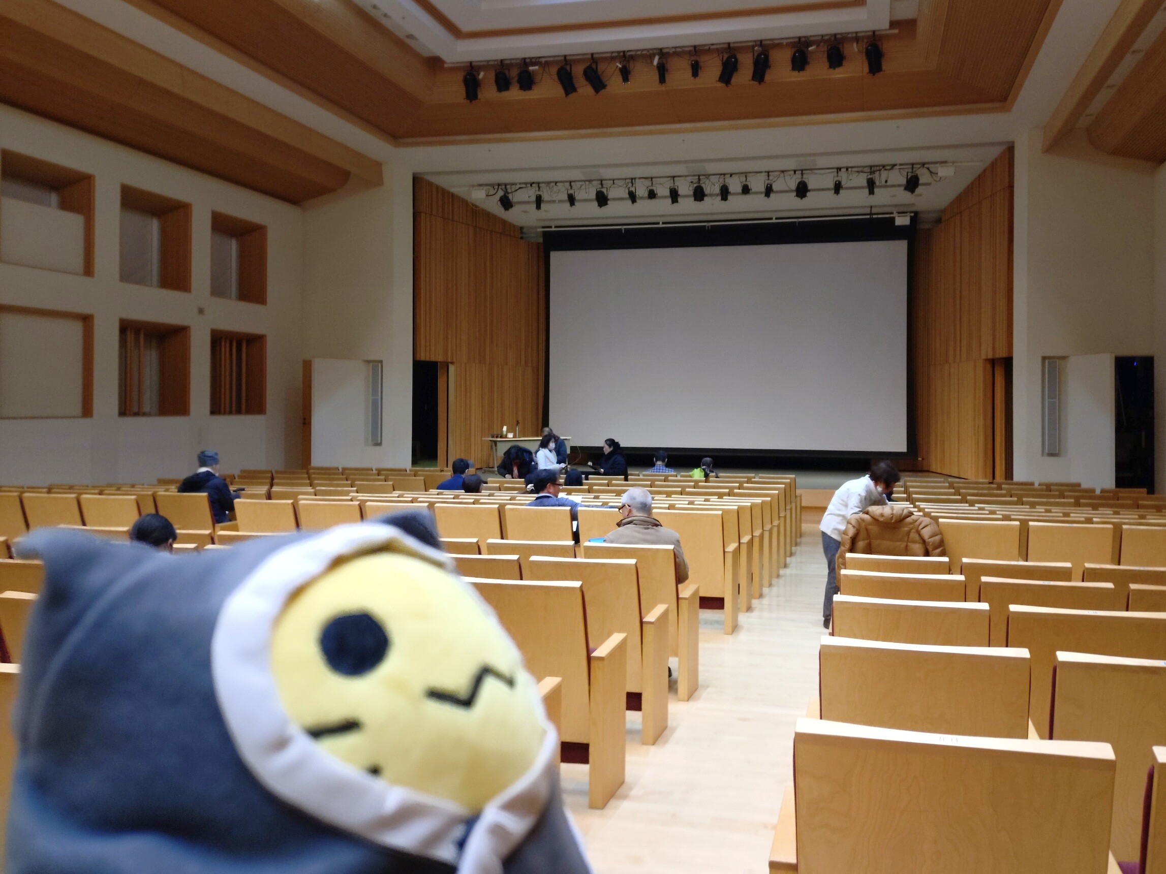 東大寺ミュージアム 金鐘ホール
セミナーを受講するにゃんぷっぷー